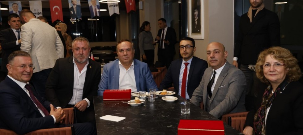 Savaş: “Gazeteciler Haklarını  Alabilmek İçin Birlik Olmalı”