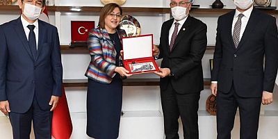 TBB’den İskenderun’a hibe araç