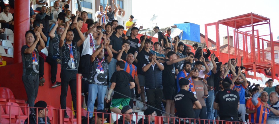 İskenderun Spor Kulüp Başkanı Hakan Bolat,  