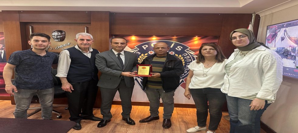İşitme Engelliler Derneği’nden Emniyet Müdürü’ne Teşekkür Ziyareti